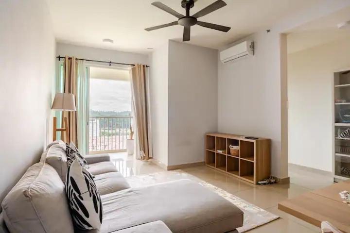 Suasana Residensi Damai Apartamento Petaling Jaya Exterior foto